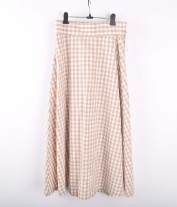 g.u skirt (new arrival) (L)