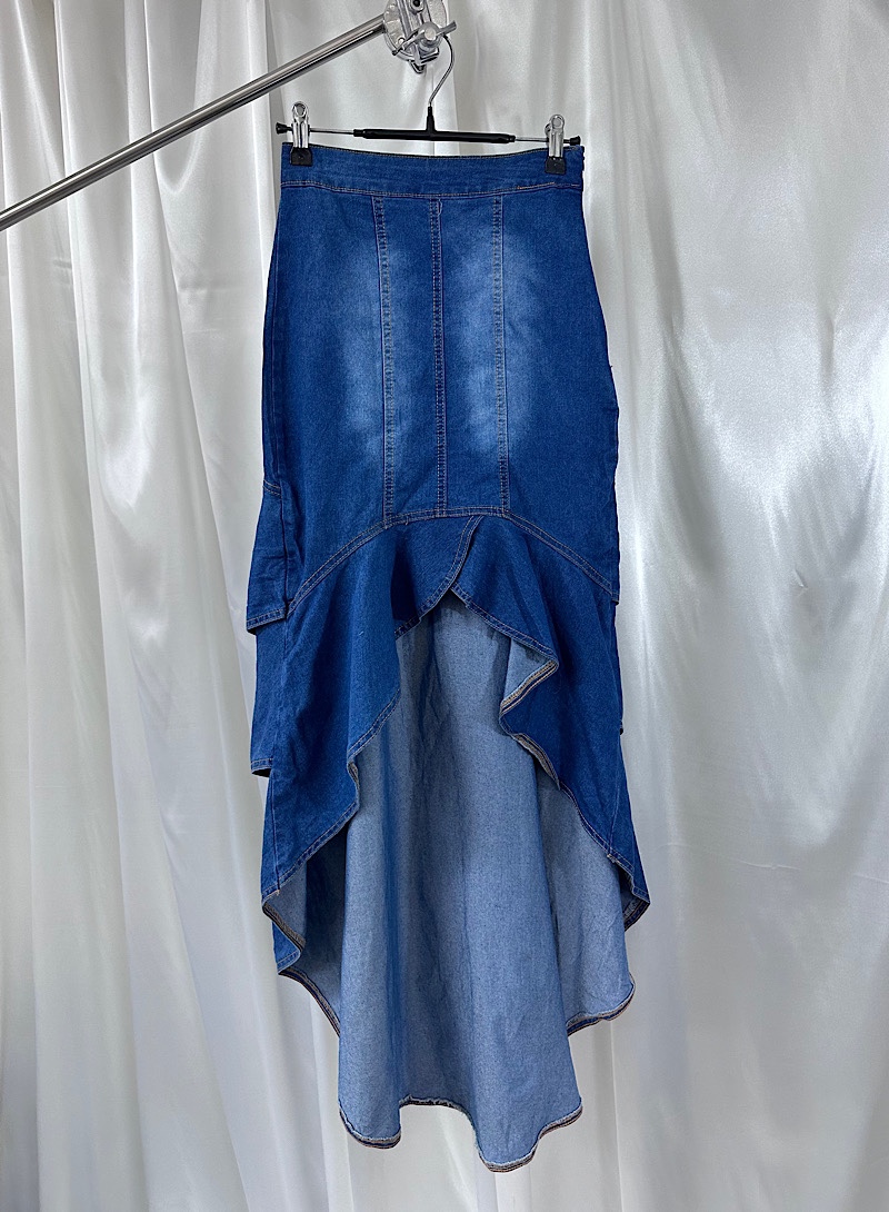vintage denim skirt (S)
